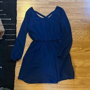 Francesca's Collections Elegant Navy Long Sleeve Dress